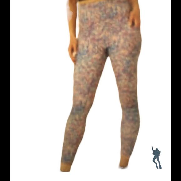 - zuba Petite X-move full–length leggings. - Picture 2 of 2